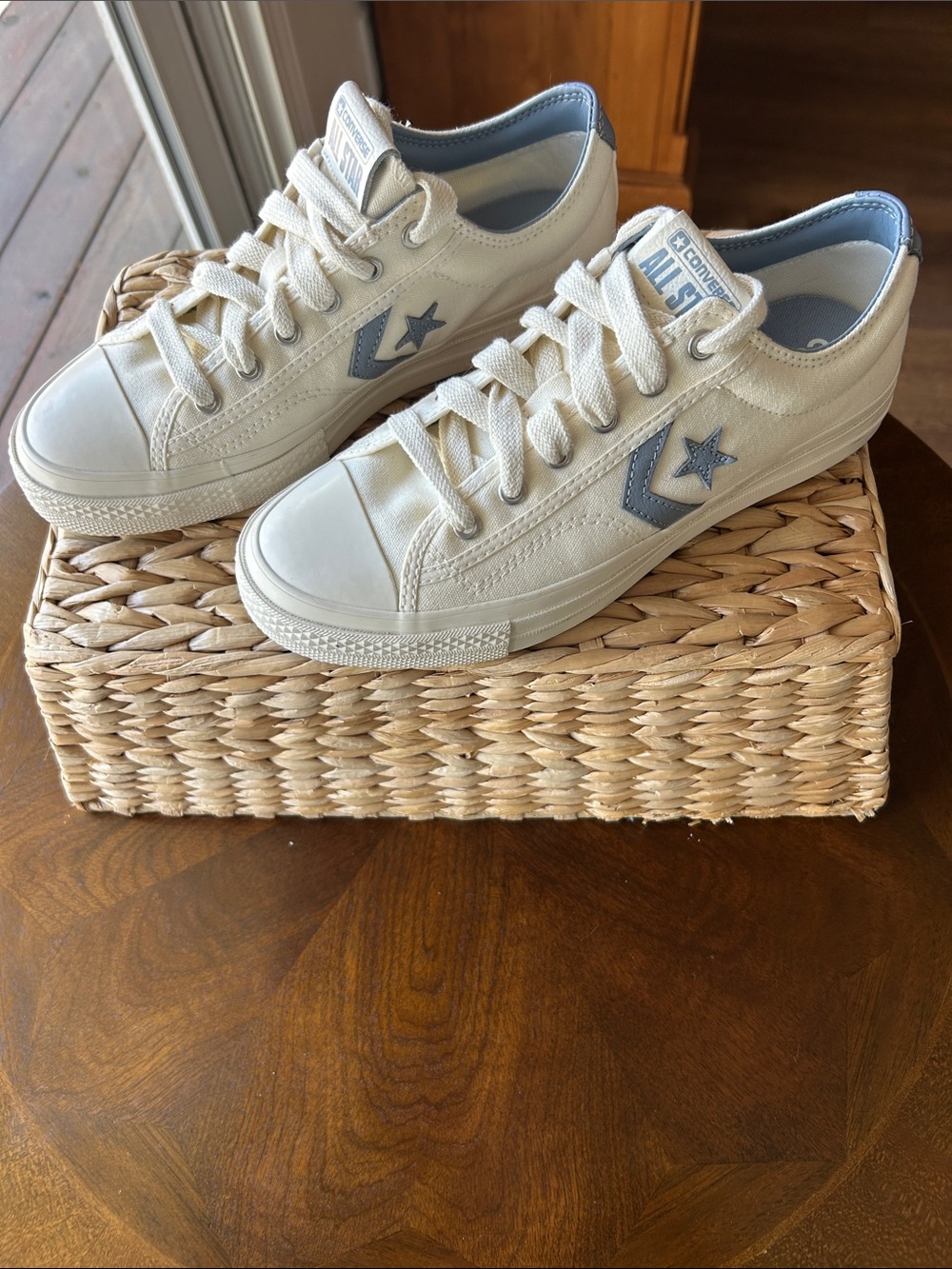 NWOT Converse Star Player 76 low-top canvas sneakers Women’s 8 Mens6.5